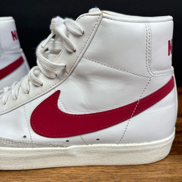 Nike Blazer Mid 77 Brick Red and White Athletic Hightop Sneakers Shoes - Picture 11 of 15